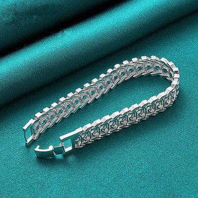 Elizabeth Wristband Bracelet - Romi Jewel
