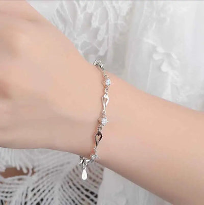 Lily Bracelet