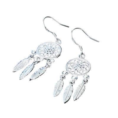 Gleaming Silver Elegance - Romi Jewel