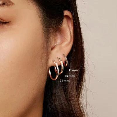 Victoria Earrings - Romi Jewel